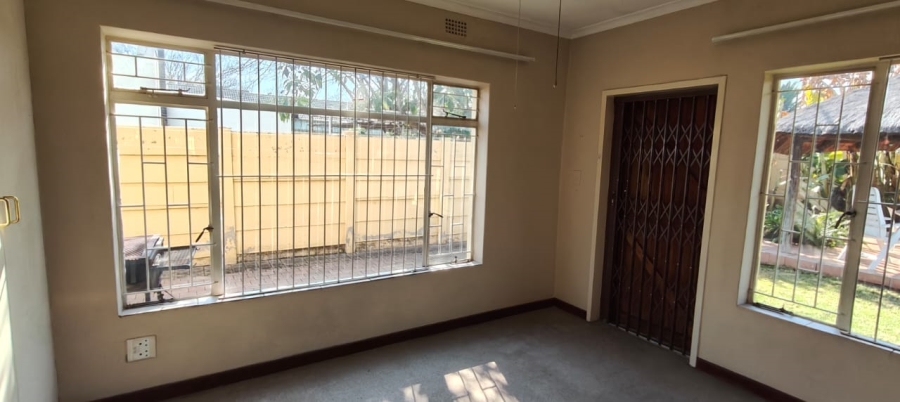 To Let 2 Bedroom Property for Rent in Three Rivers Gauteng