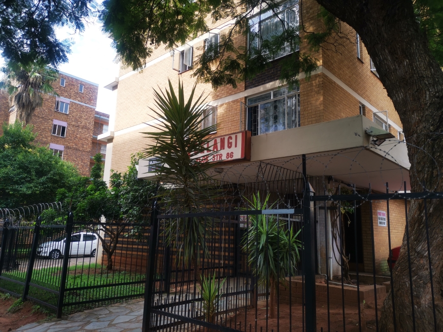 To Let 1 Bedroom Property for Rent in Sunnyside Gauteng