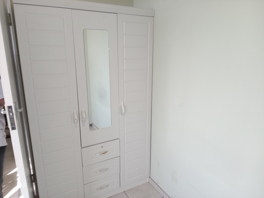 To Let 1 Bedroom Property for Rent in Sunnyside Gauteng
