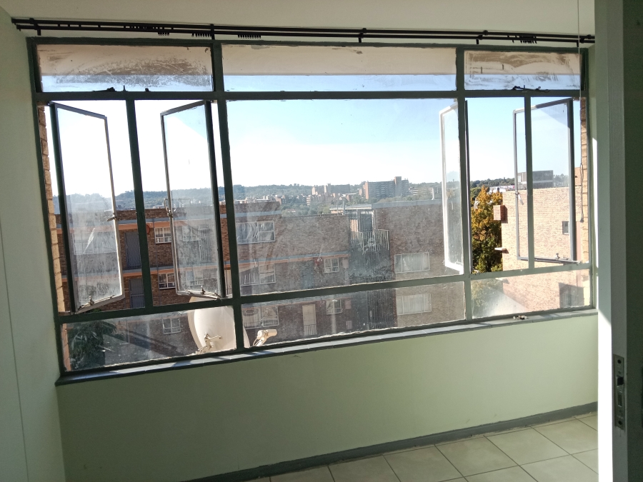 To Let 1 Bedroom Property for Rent in Sunnyside Gauteng