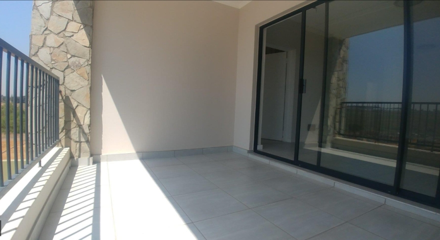 To Let 3 Bedroom Property for Rent in Waterfall Gauteng