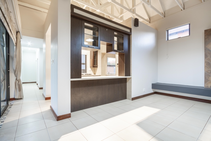 3 Bedroom Property for Sale in Silver Lakes Gauteng