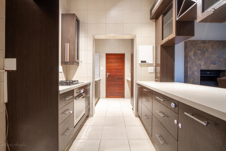 3 Bedroom Property for Sale in Silver Lakes Gauteng