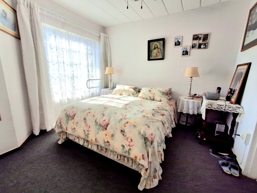 2 Bedroom Property for Sale in Eden Glen Gauteng