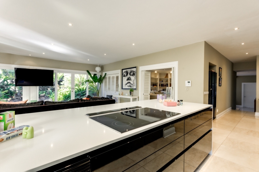 To Let 4 Bedroom Property for Rent in Dainfern Golf Estate Gauteng