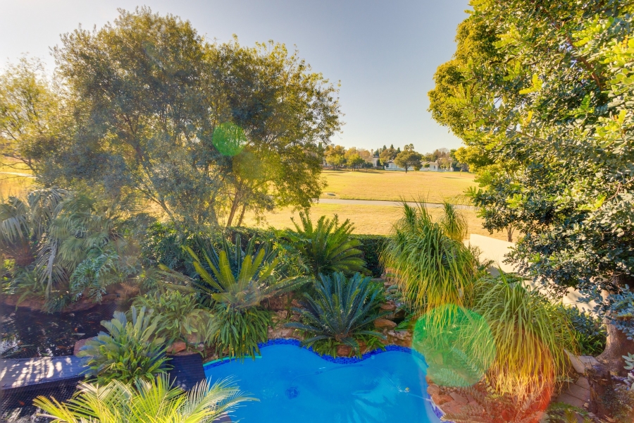 To Let 4 Bedroom Property for Rent in Dainfern Golf Estate Gauteng