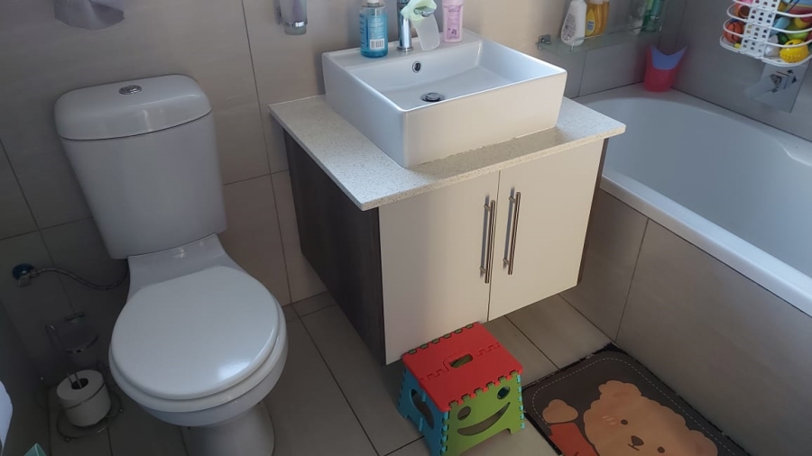 3 Bedroom Property for Sale in Rynfield Gauteng