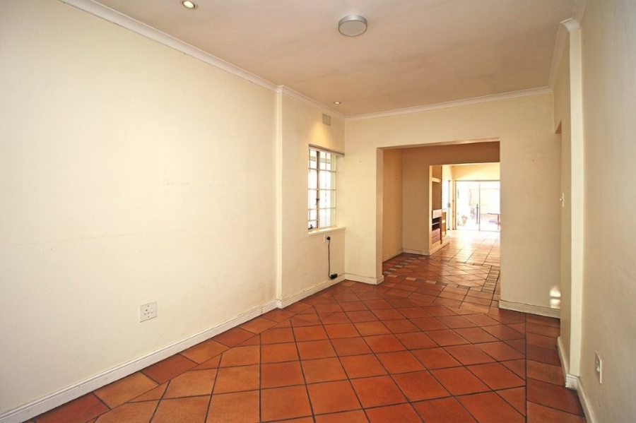 To Let 3 Bedroom Property for Rent in Fairwood Gauteng