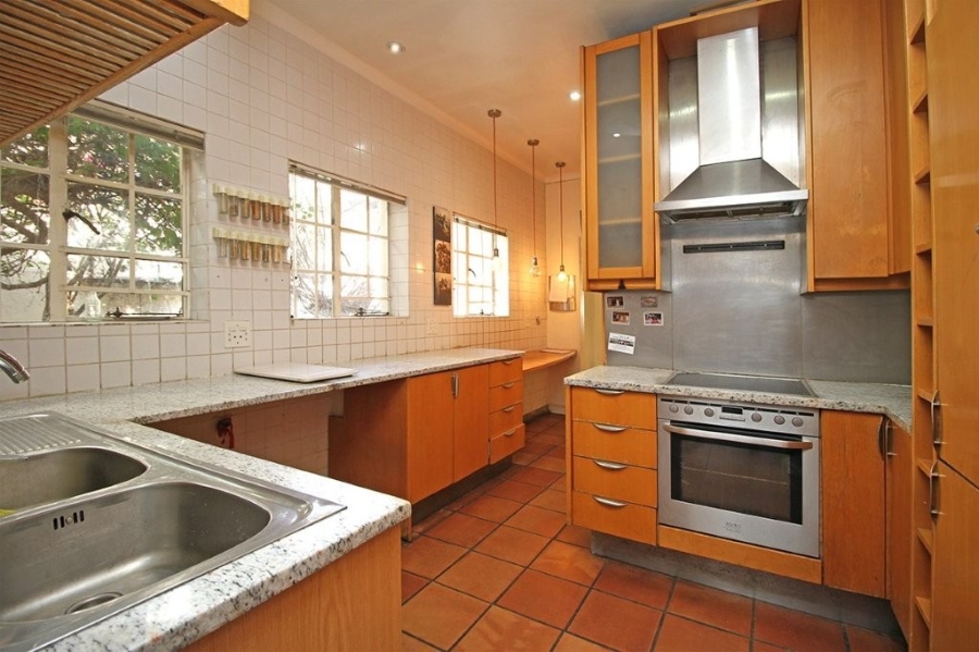 To Let 3 Bedroom Property for Rent in Fairwood Gauteng