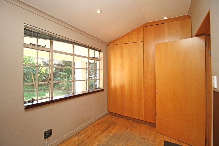 To Let 3 Bedroom Property for Rent in Fairwood Gauteng