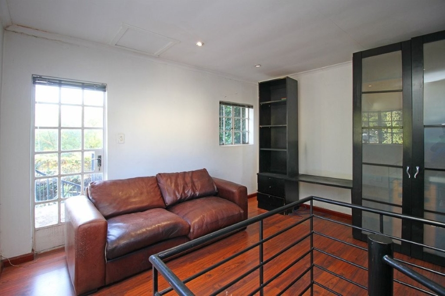 To Let 3 Bedroom Property for Rent in Fairwood Gauteng