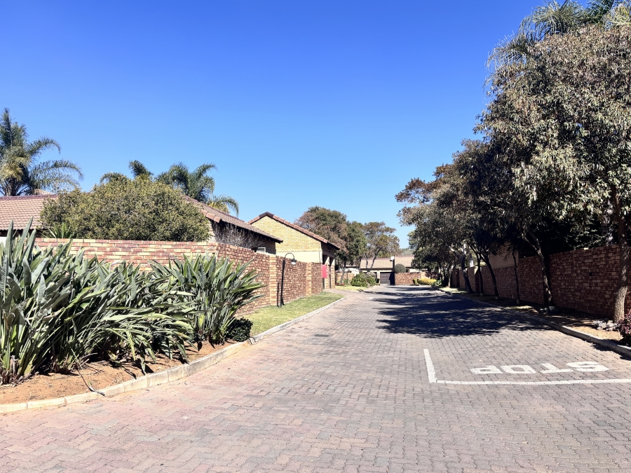 3 Bedroom Property for Sale in Equestria Gauteng
