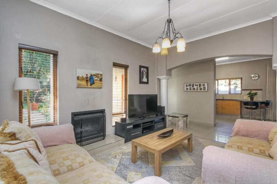 3 Bedroom Property for Sale in Halfway Gardens Gauteng