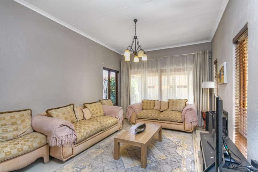 3 Bedroom Property for Sale in Halfway Gardens Gauteng
