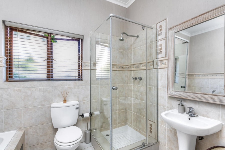 3 Bedroom Property for Sale in Halfway Gardens Gauteng