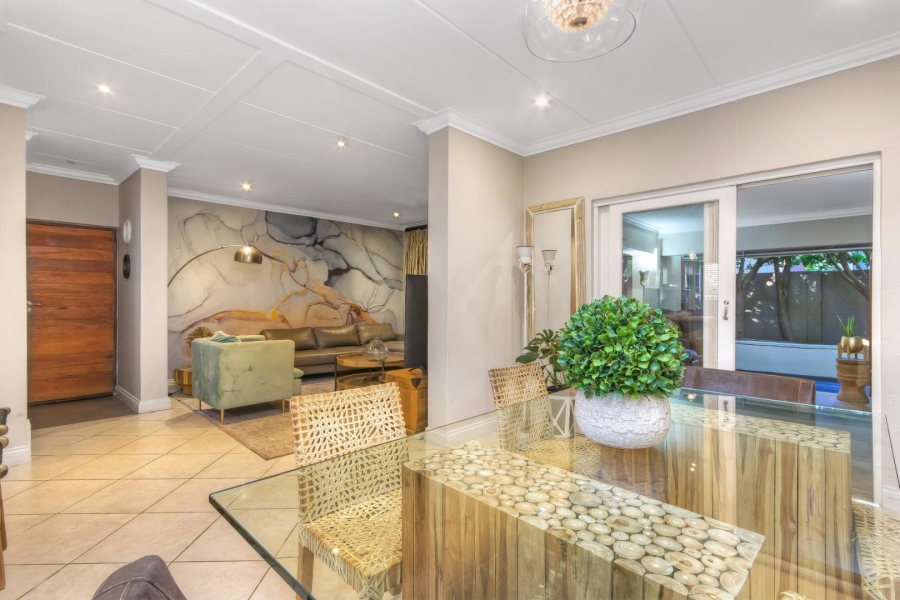 3 Bedroom Property for Sale in Crowthorne AH Gauteng