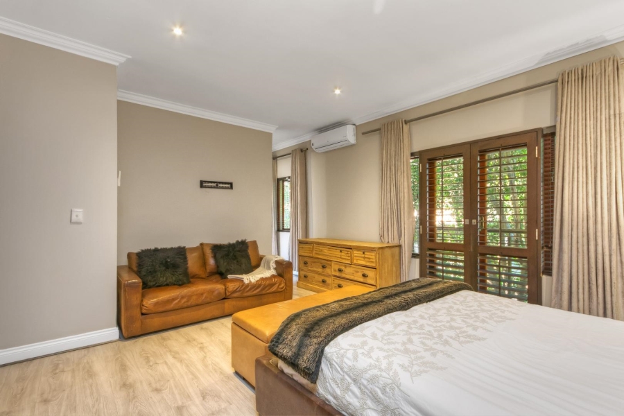 3 Bedroom Property for Sale in Crowthorne AH Gauteng