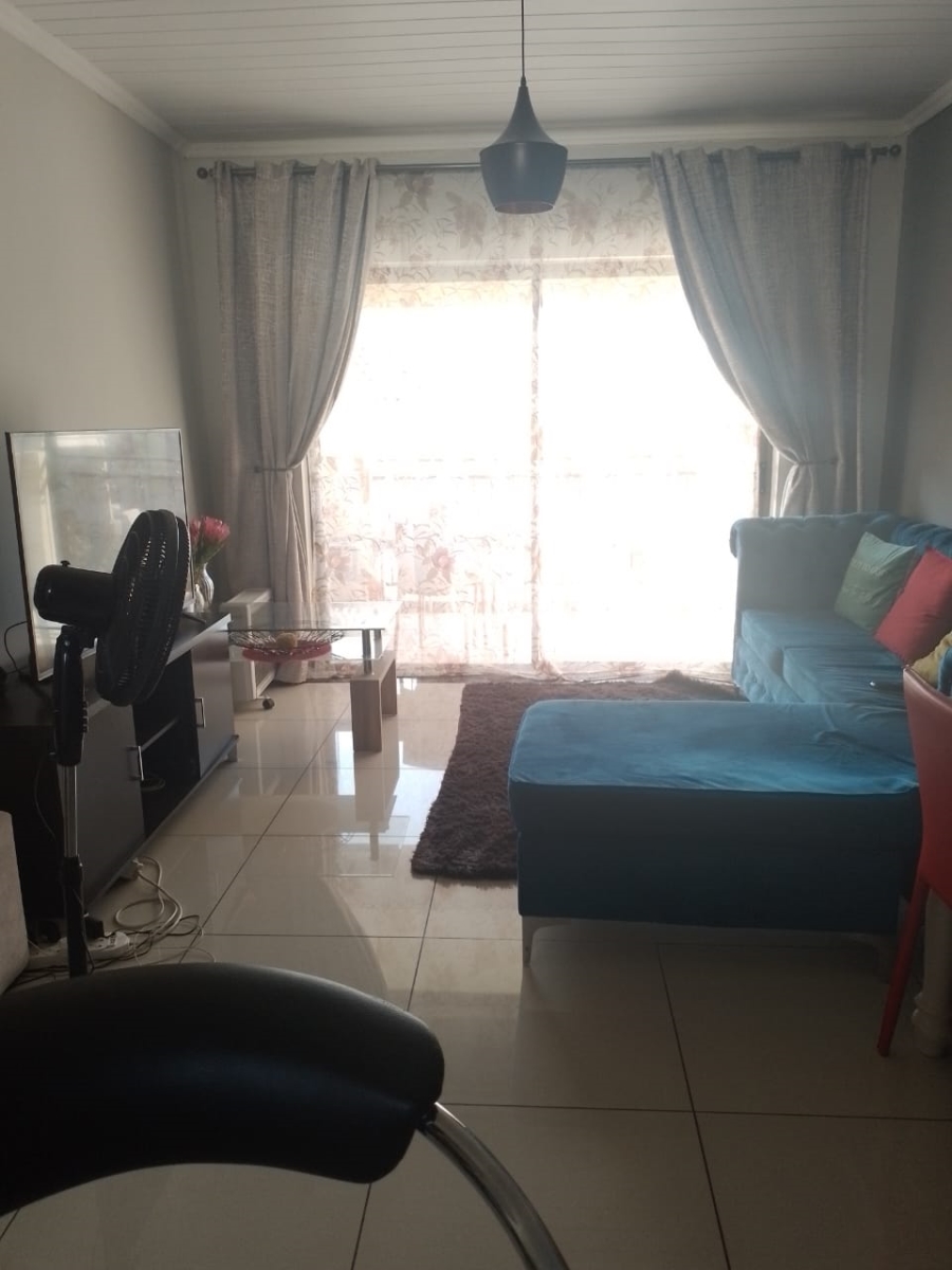 To Let 2 Bedroom Property for Rent in Noordwyk Gauteng