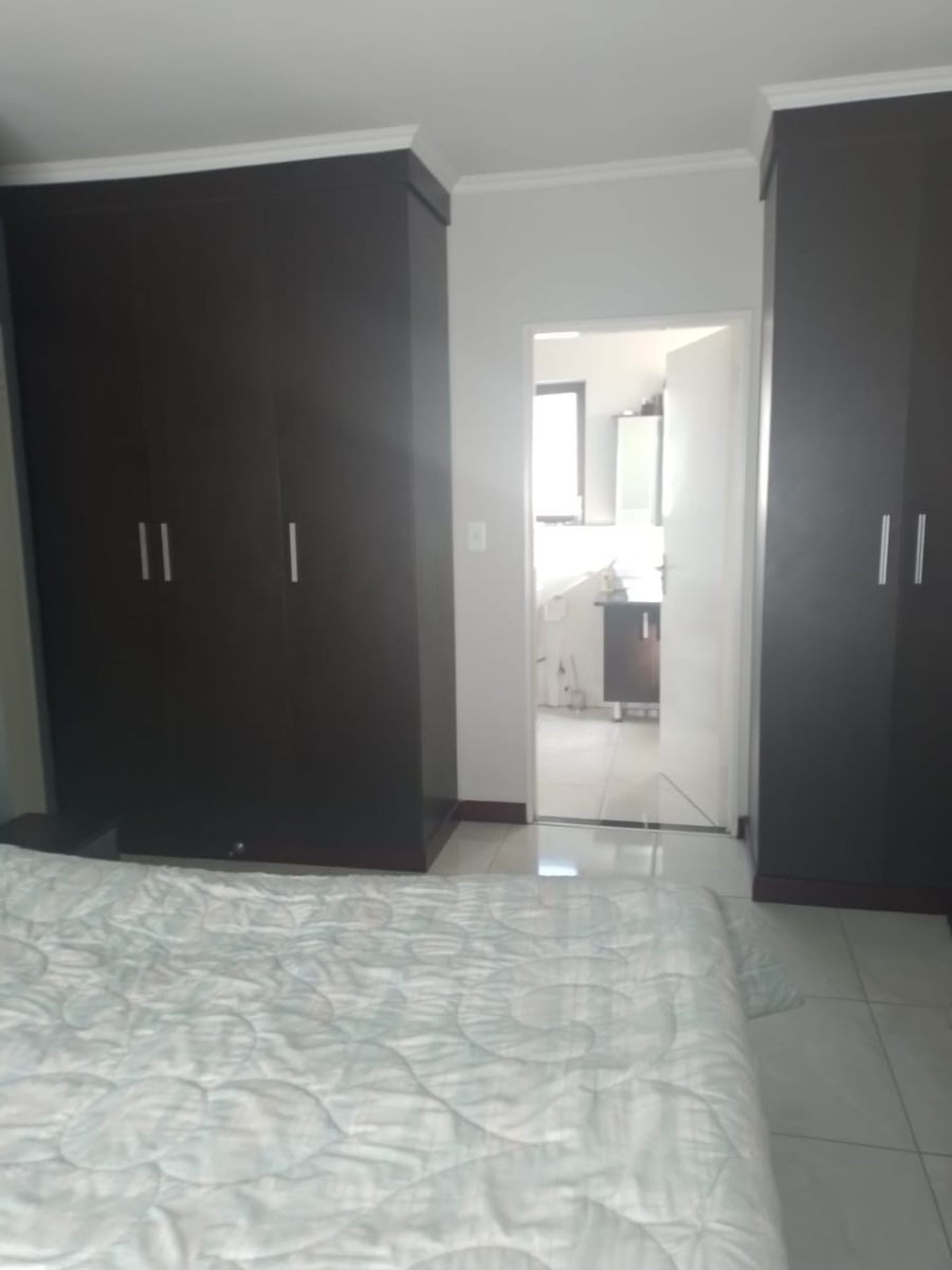 To Let 2 Bedroom Property for Rent in Noordwyk Gauteng