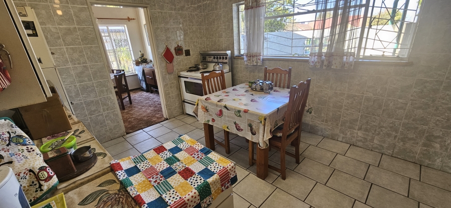 3 Bedroom Property for Sale in New Redruth Gauteng