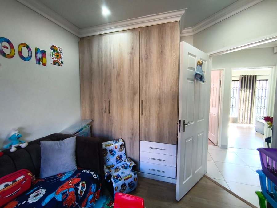 3 Bedroom Property for Sale in New Redruth Gauteng