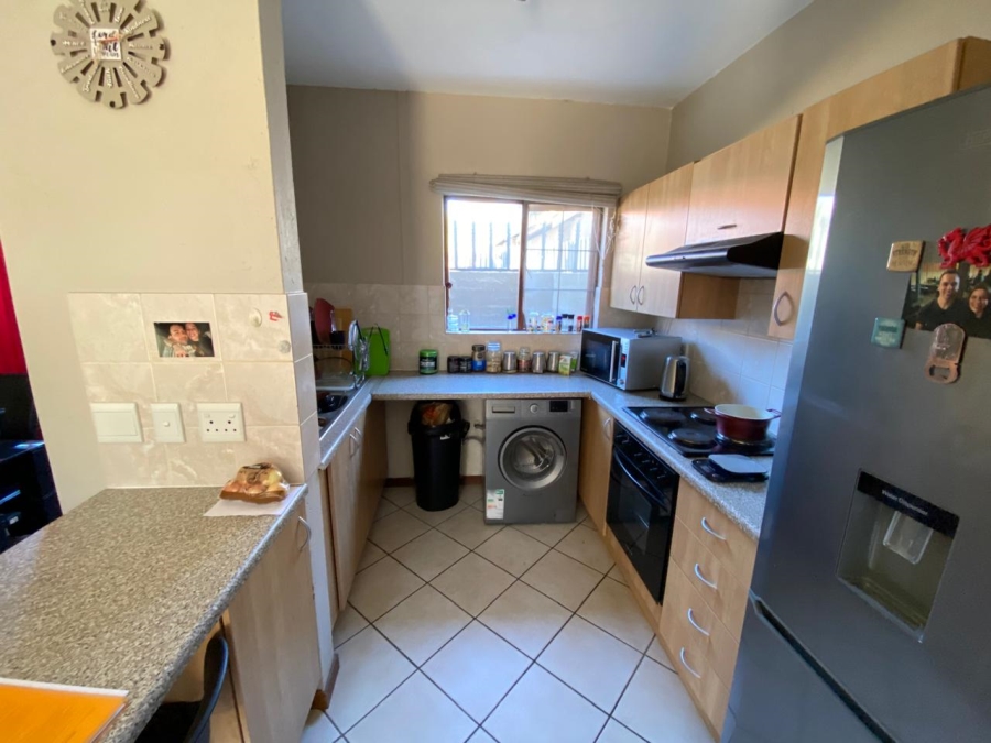 To Let 2 Bedroom Property for Rent in Mooikloof Gauteng