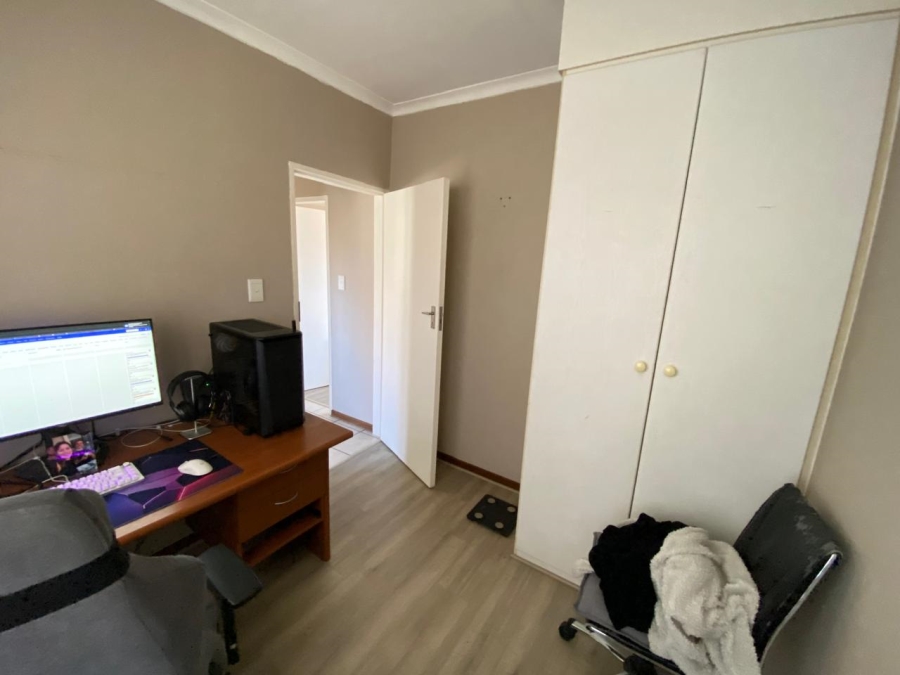 To Let 2 Bedroom Property for Rent in Mooikloof Gauteng