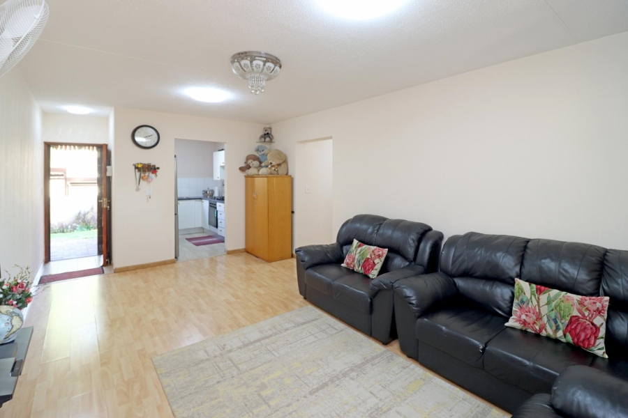 3 Bedroom Property for Sale in Vorna Valley Gauteng
