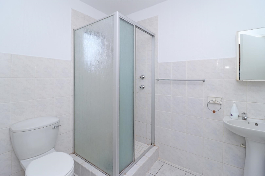3 Bedroom Property for Sale in Vorna Valley Gauteng