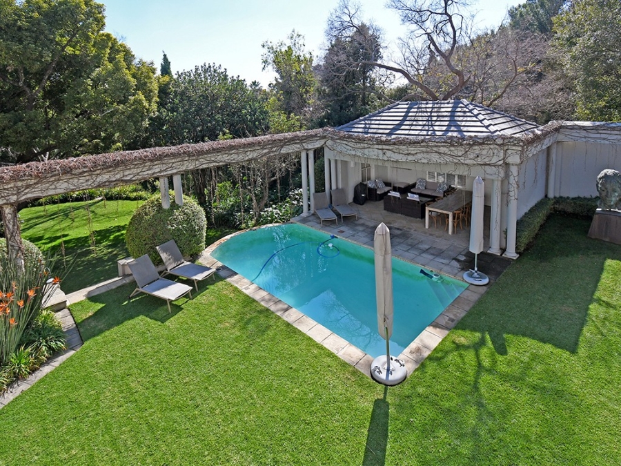 5 Bedroom Property for Sale in Sandhurst Gauteng