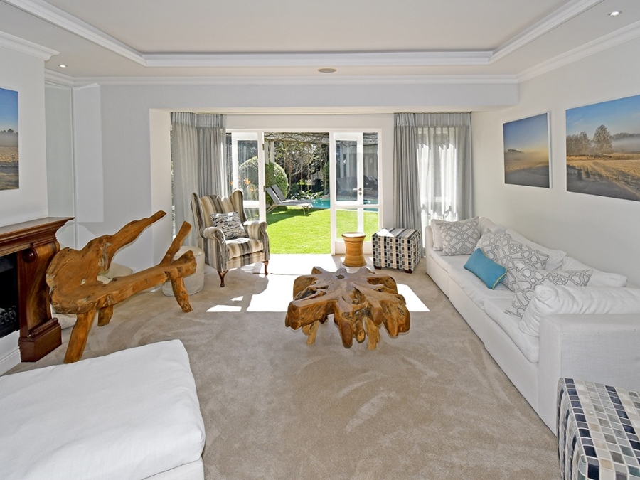 5 Bedroom Property for Sale in Sandhurst Gauteng