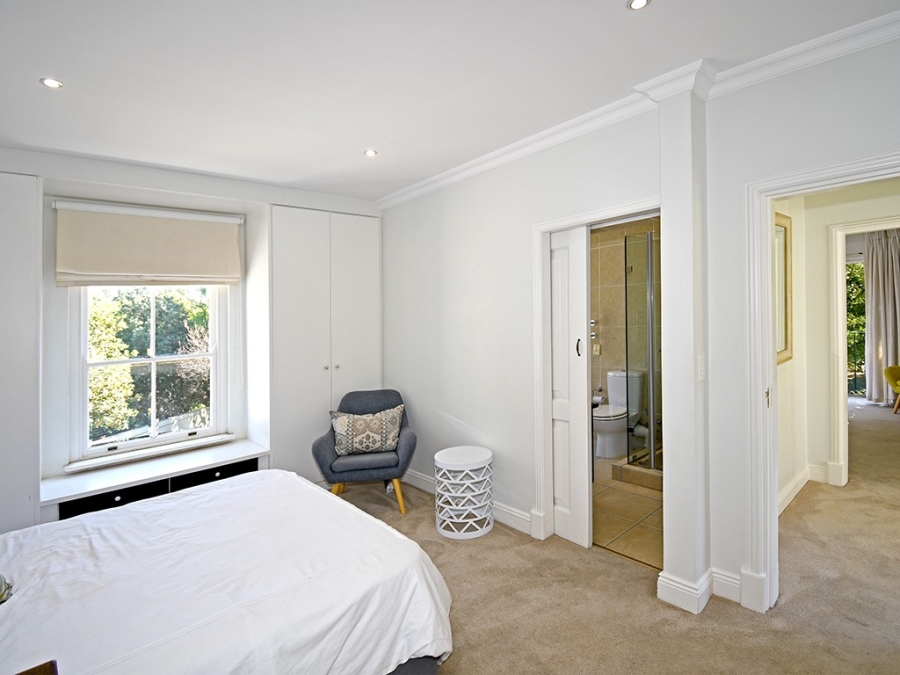5 Bedroom Property for Sale in Sandhurst Gauteng