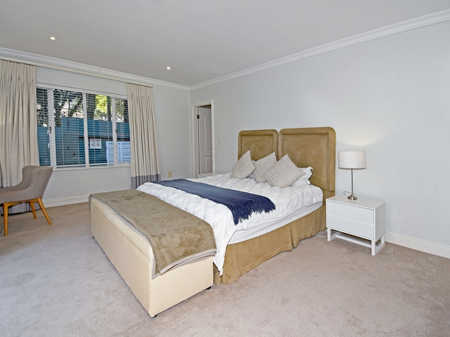 5 Bedroom Property for Sale in Sandhurst Gauteng