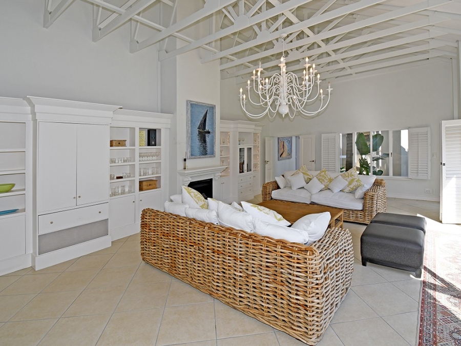 5 Bedroom Property for Sale in Sandhurst Gauteng