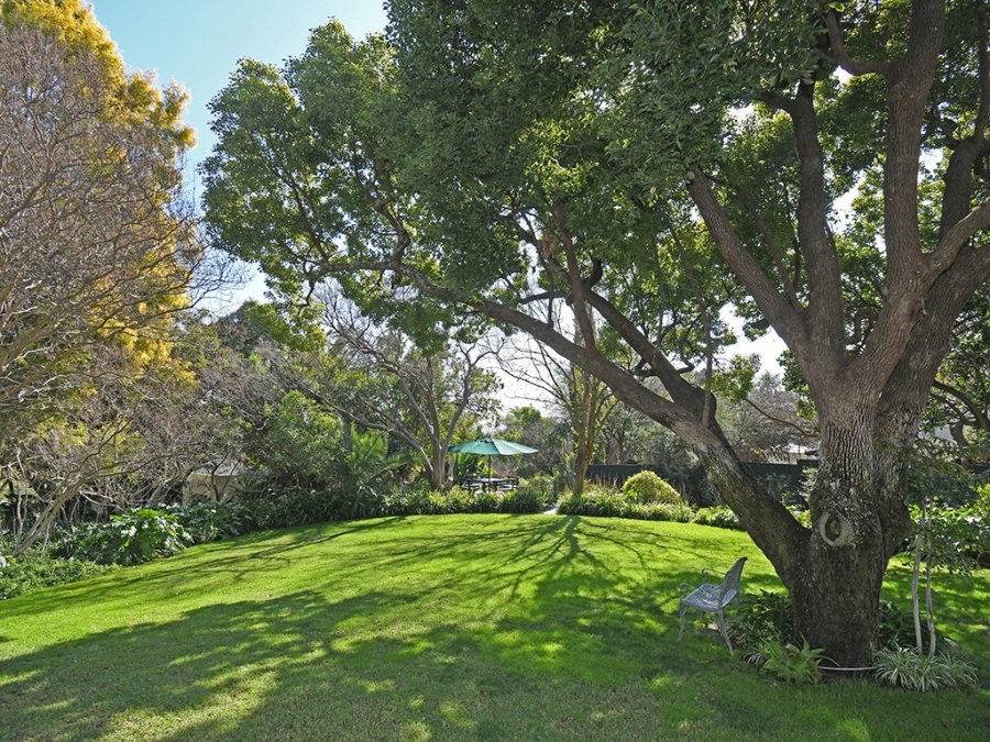 5 Bedroom Property for Sale in Sandhurst Gauteng
