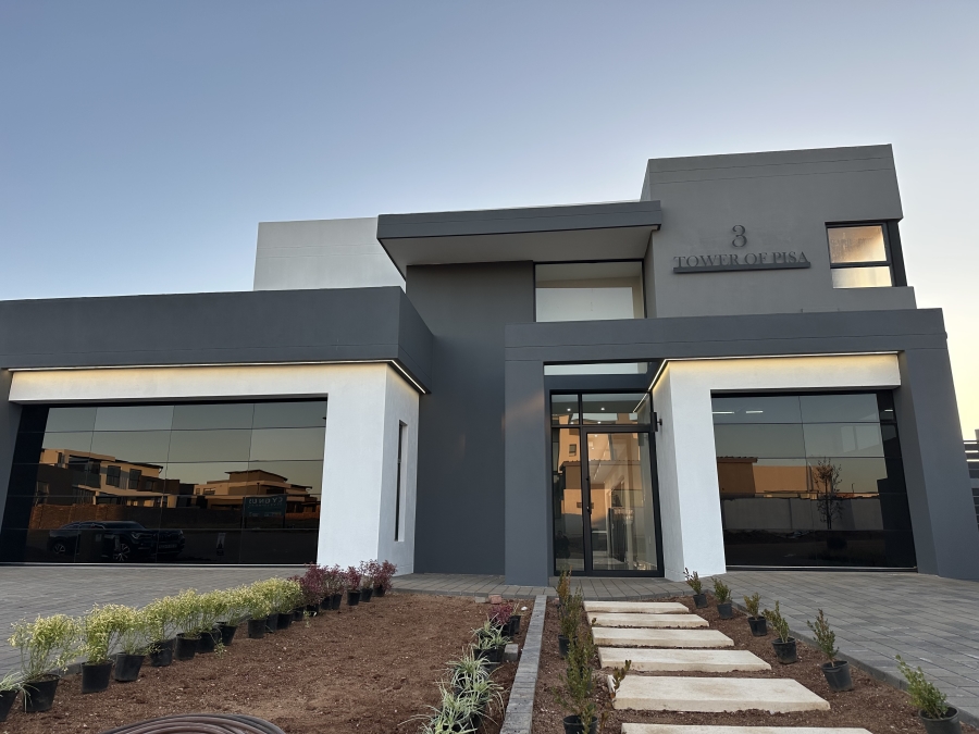 5 Bedroom Property for Sale in Midstream Heights Gauteng