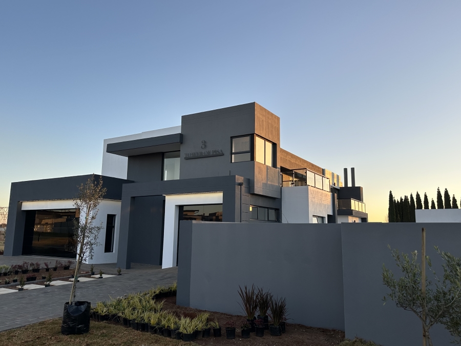 5 Bedroom Property for Sale in Midstream Heights Gauteng