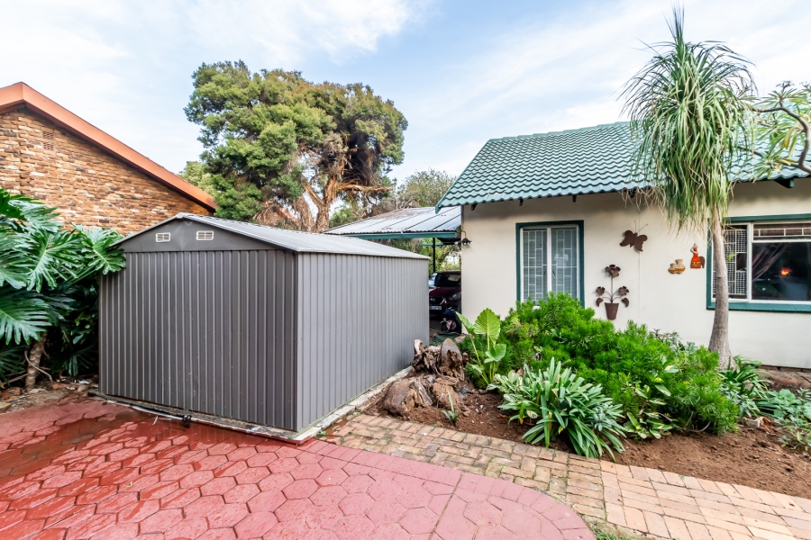 4 Bedroom Property for Sale in Wonderboom South Gauteng