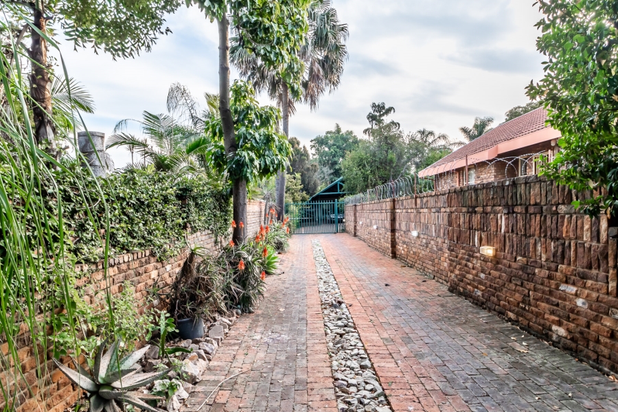4 Bedroom Property for Sale in Wonderboom South Gauteng