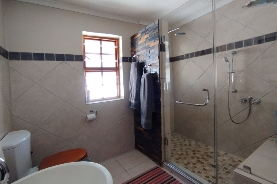 3 Bedroom Property for Sale in Bloubosrand Gauteng