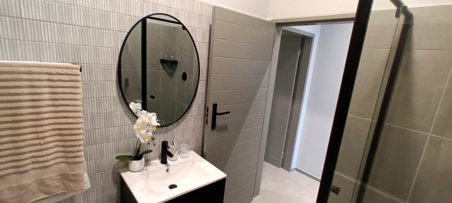 2 Bedroom Property for Sale in Waterkloof Ridge Gauteng