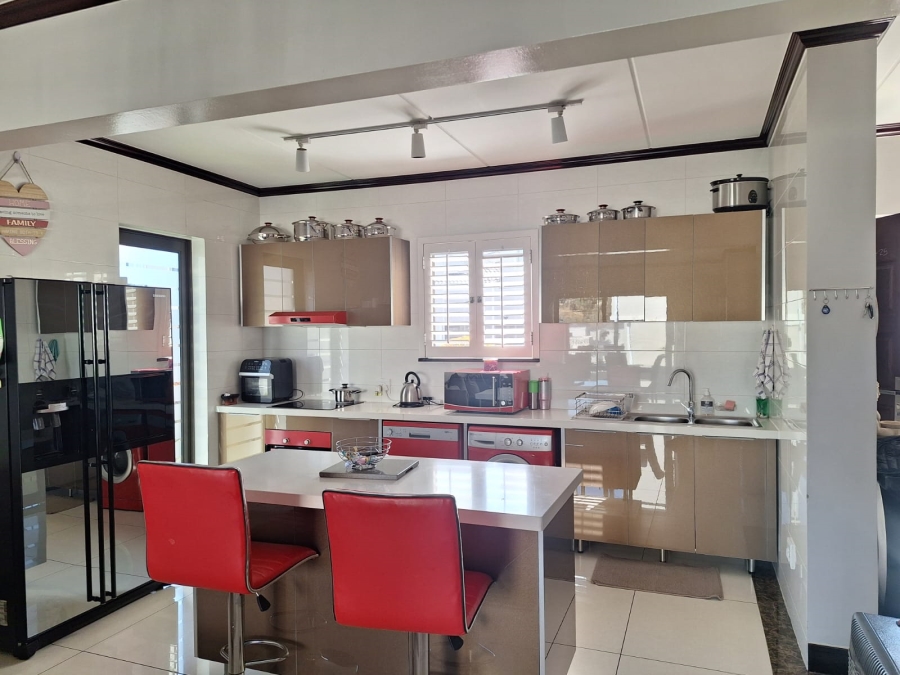To Let 3 Bedroom Property for Rent in Fourways Gauteng
