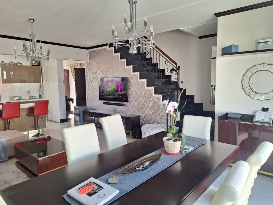 To Let 3 Bedroom Property for Rent in Fourways Gauteng