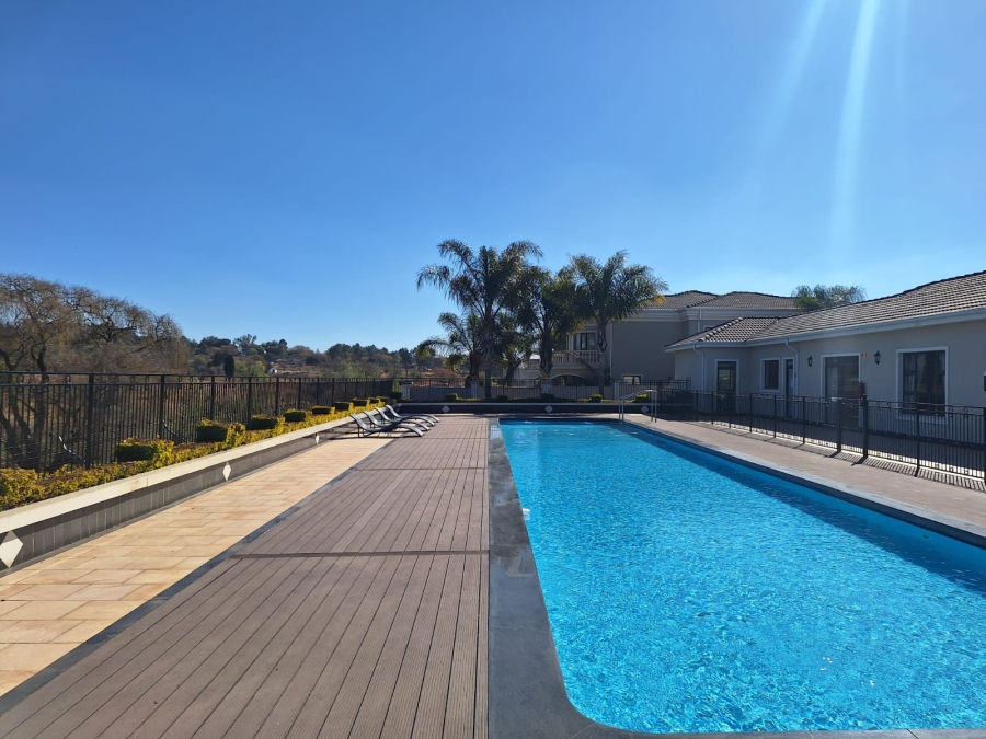 To Let 3 Bedroom Property for Rent in Fourways Gauteng