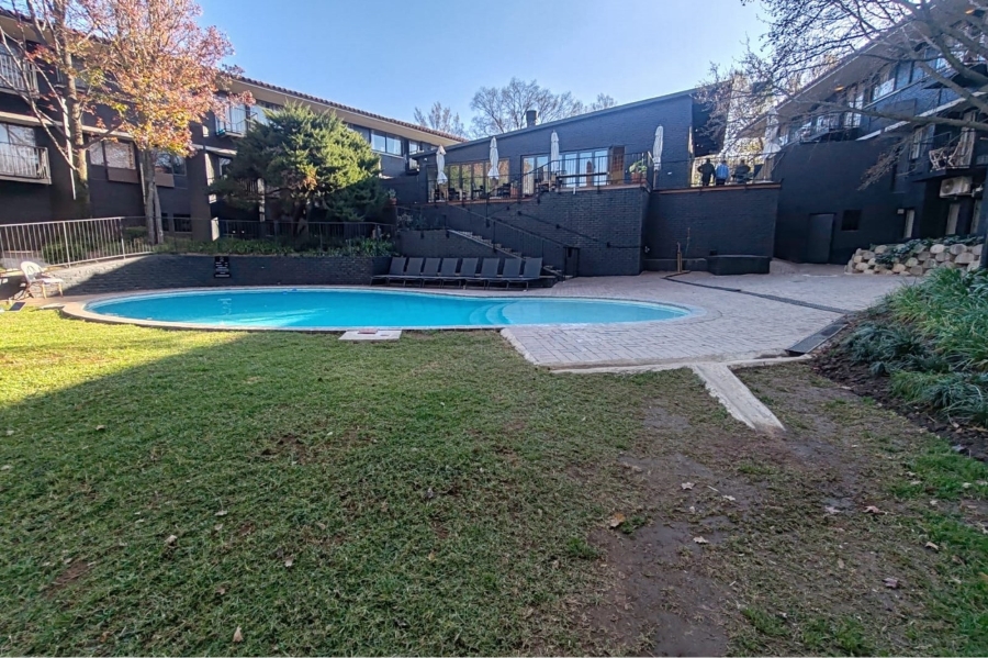 1 Bedroom Property for Sale in Bedfordview Gauteng