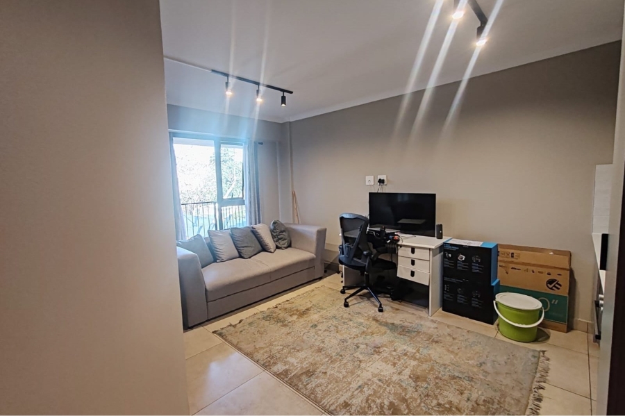 1 Bedroom Property for Sale in Bedfordview Gauteng