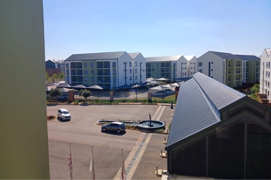To Let 2 Bedroom Property for Rent in Greencreek Lifestyle Estate Gauteng