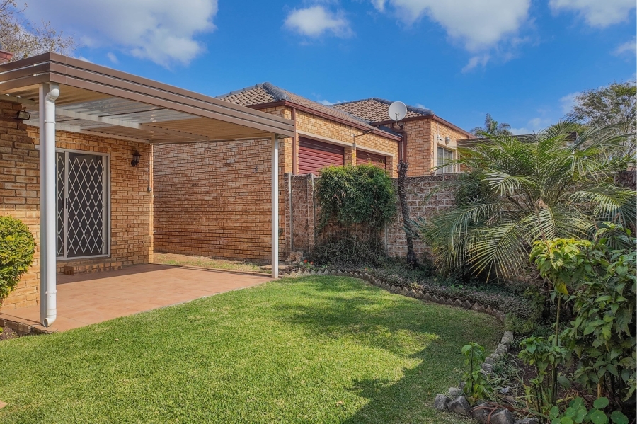 To Let 3 Bedroom Property for Rent in Honeydew Manor Gauteng