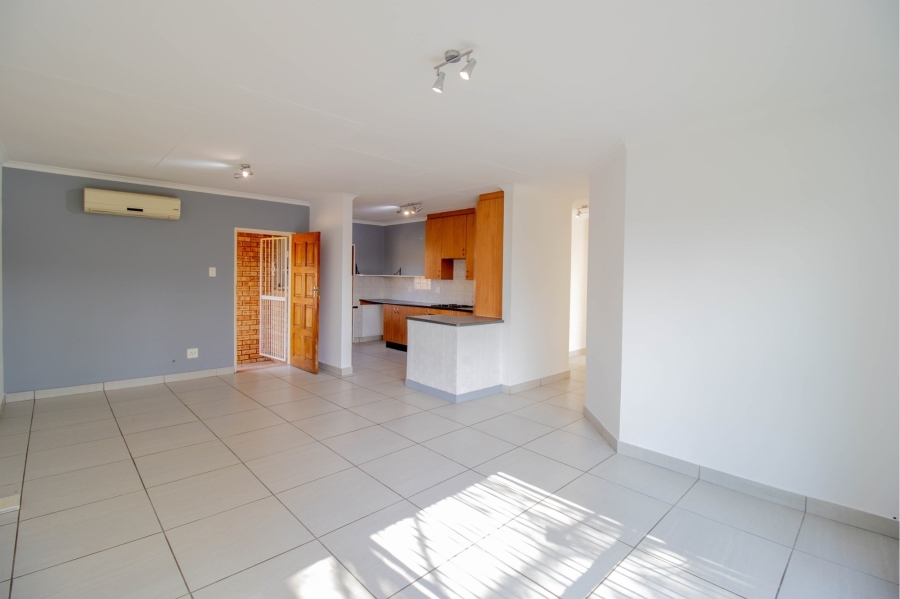 To Let 3 Bedroom Property for Rent in Honeydew Manor Gauteng