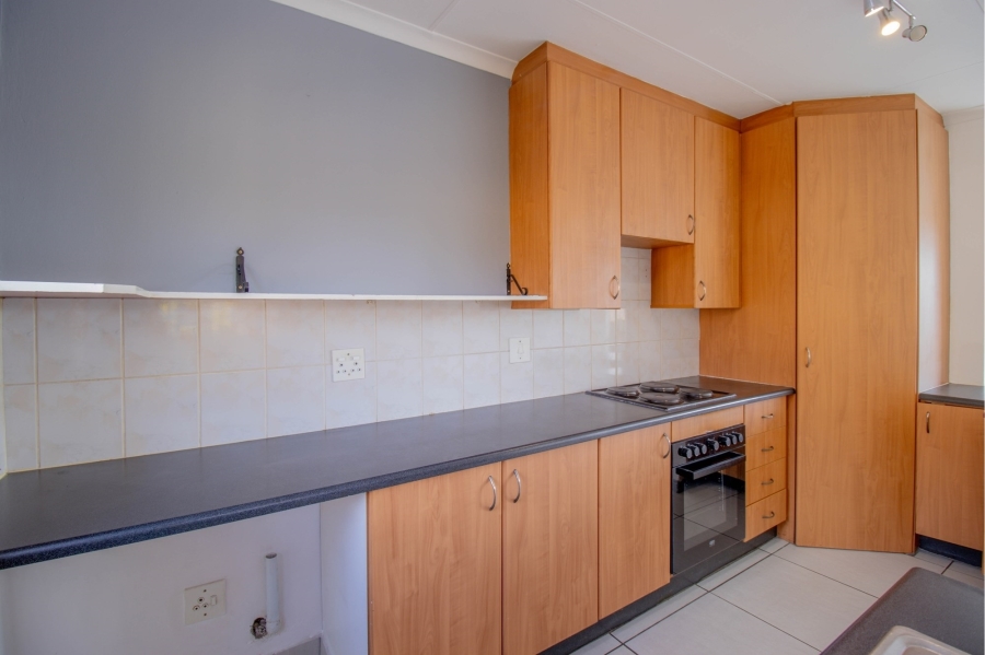 To Let 3 Bedroom Property for Rent in Honeydew Manor Gauteng